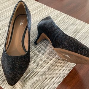 Clarks Artisan leopard print kitten heels size 7.5 Black and Brown Women's Heels